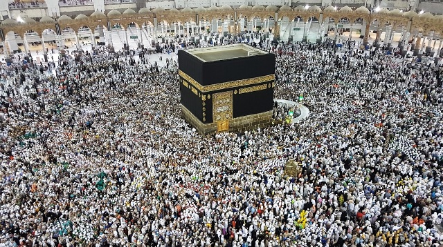 مسجد نمرا مان مسجد الحرام جي امام شيخ صالح بن عبدالله جو حج جو خطبو